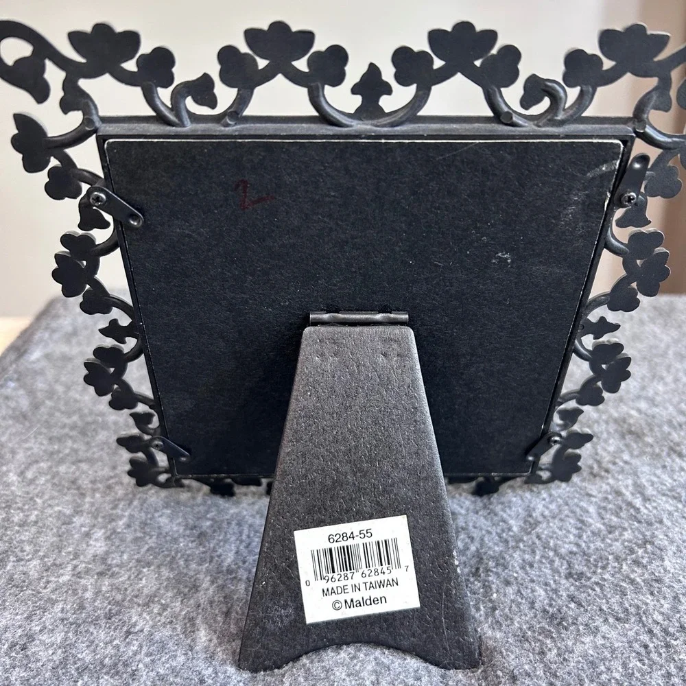 Malden ornate pewter